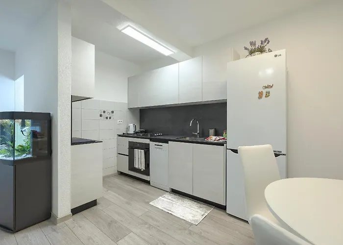 Mario's Place 아파트 *